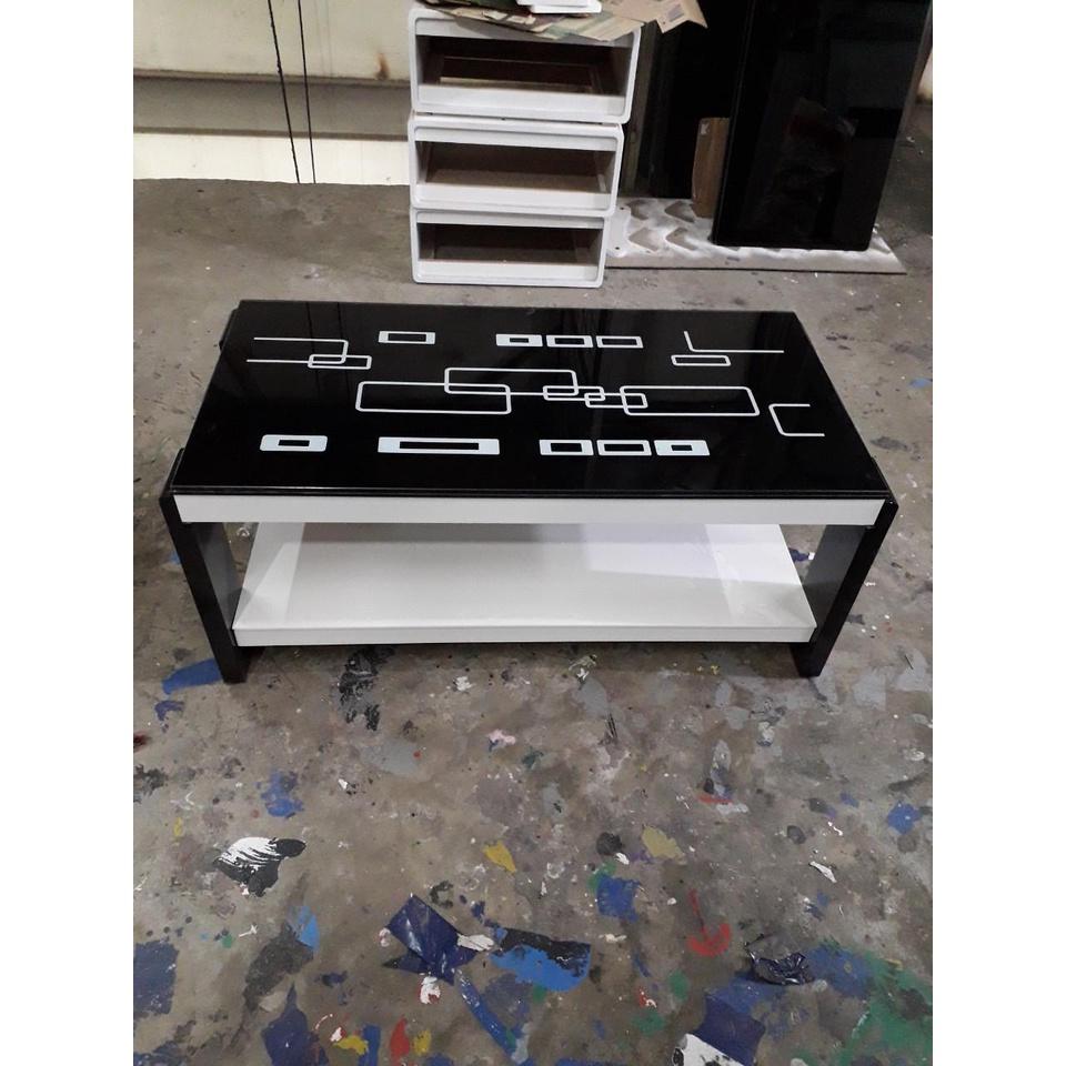 Bàn sofa Vạn Nhất Thành