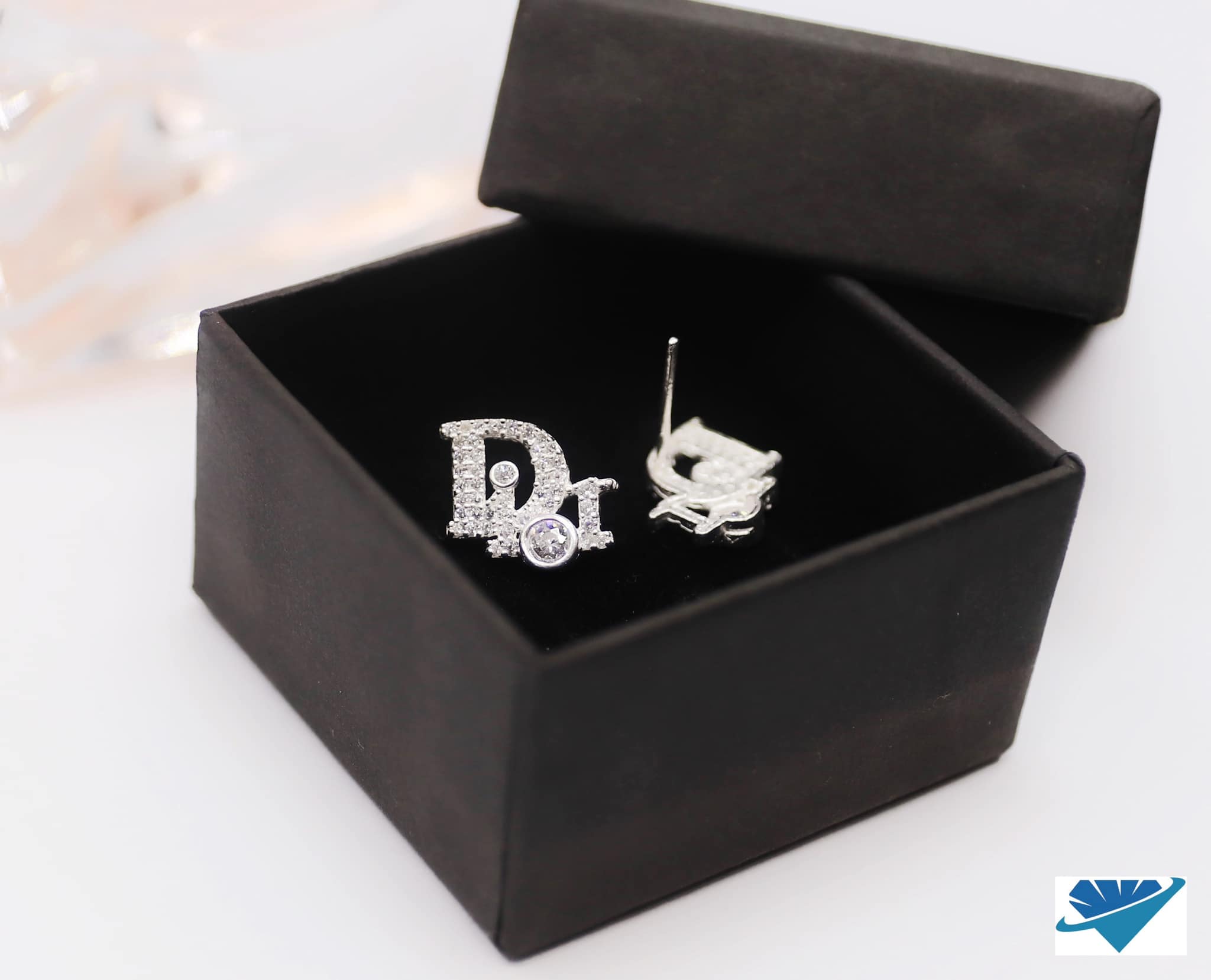 Bông tai bạc thời trang chất liệu bạc s925 MS07d