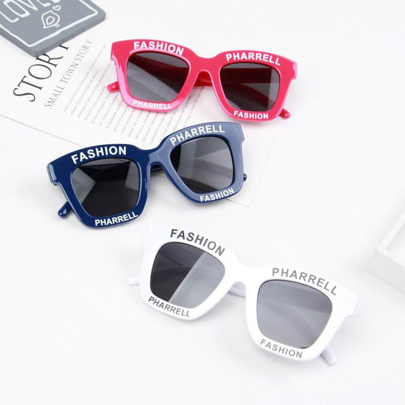 Kính unisex bé trai bé gái gọng phối chữ nhiều màu PK0026B