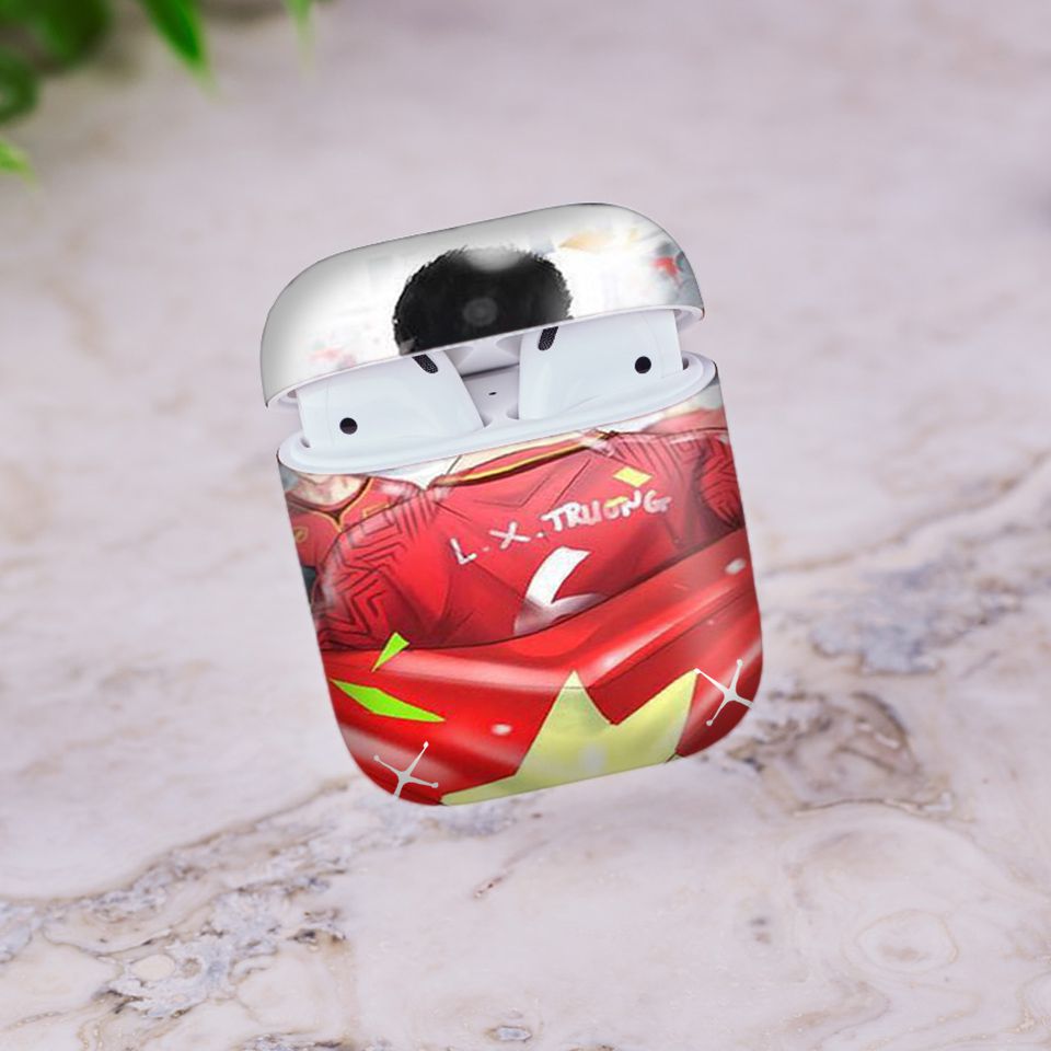 Miếng dán skin chống bẩn cho tai nghe AirPods in hình Lương Xuân Trường - U23 VietNam - Chib013 (bản không dây 1 và 2)