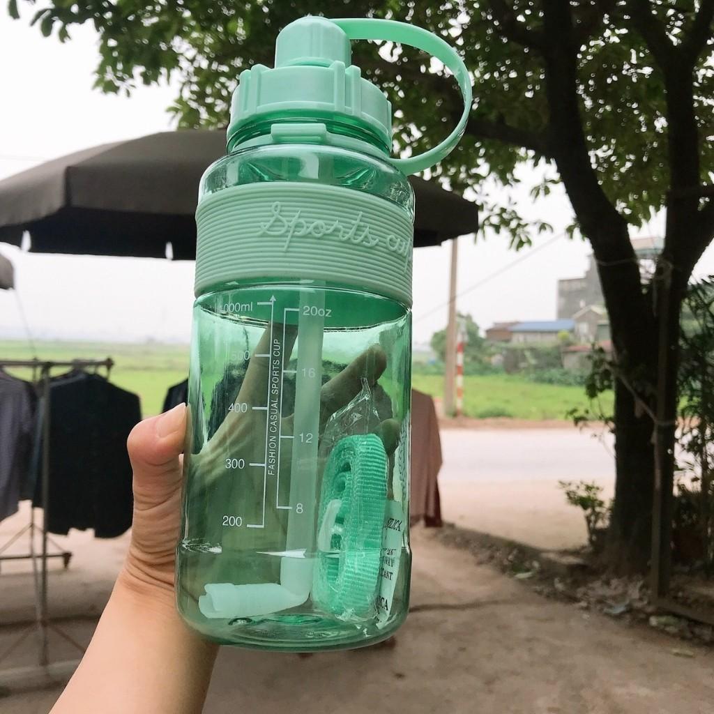 Bình Nước Thể Thao Chai Nhựa Đựng Nước SPORTS CUP Có Ống Hút Và Dây Đeo SPORTS CUP 1000ml