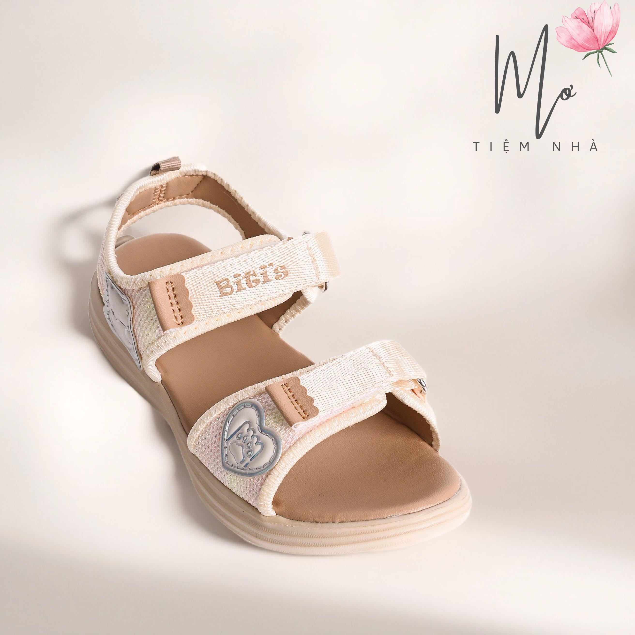 Sandal Biti's bé gái (size 30-37)