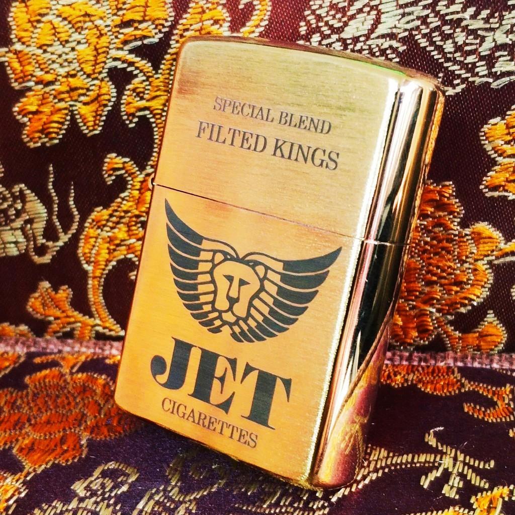 Bật lửa mẫu JET đồng nguyên khối