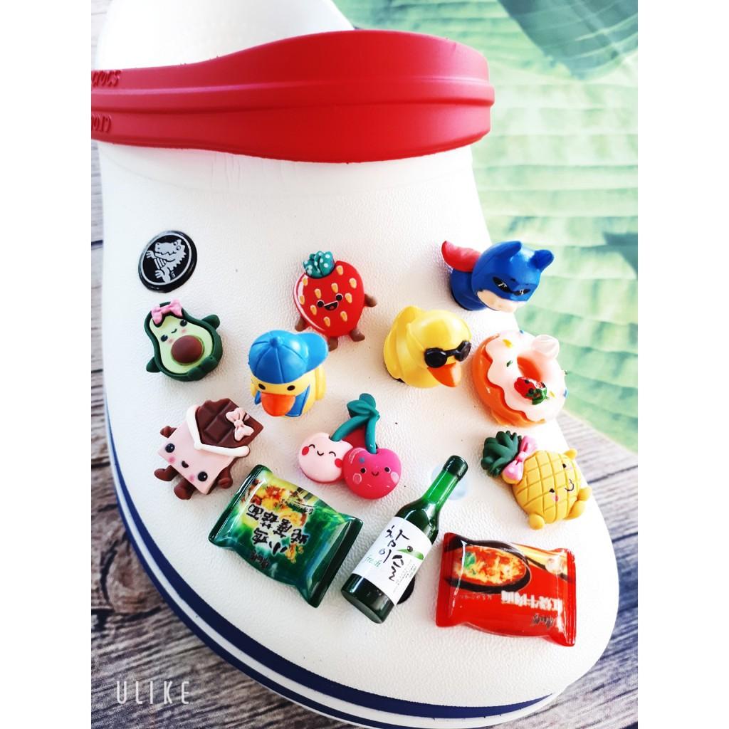 Sticker 3D đá cứng lò xo MÌ GÓI, CẦU VỒNG- Nút gắn dép cá sấu