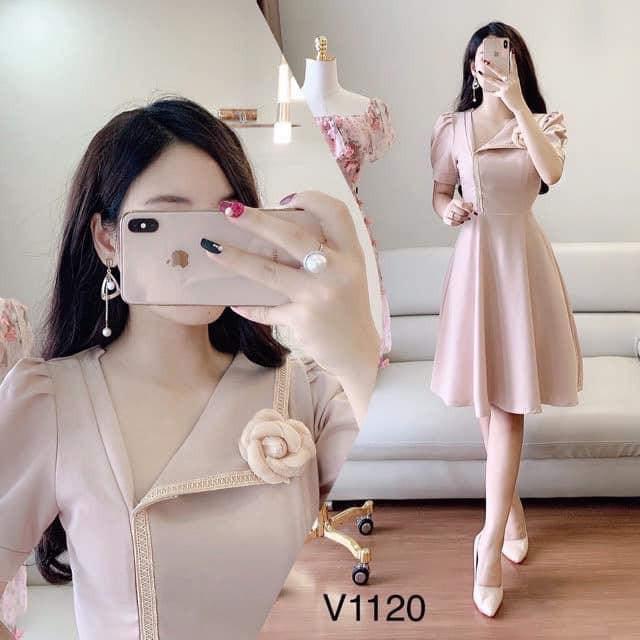 Váy thiết kế cài hoa ngực