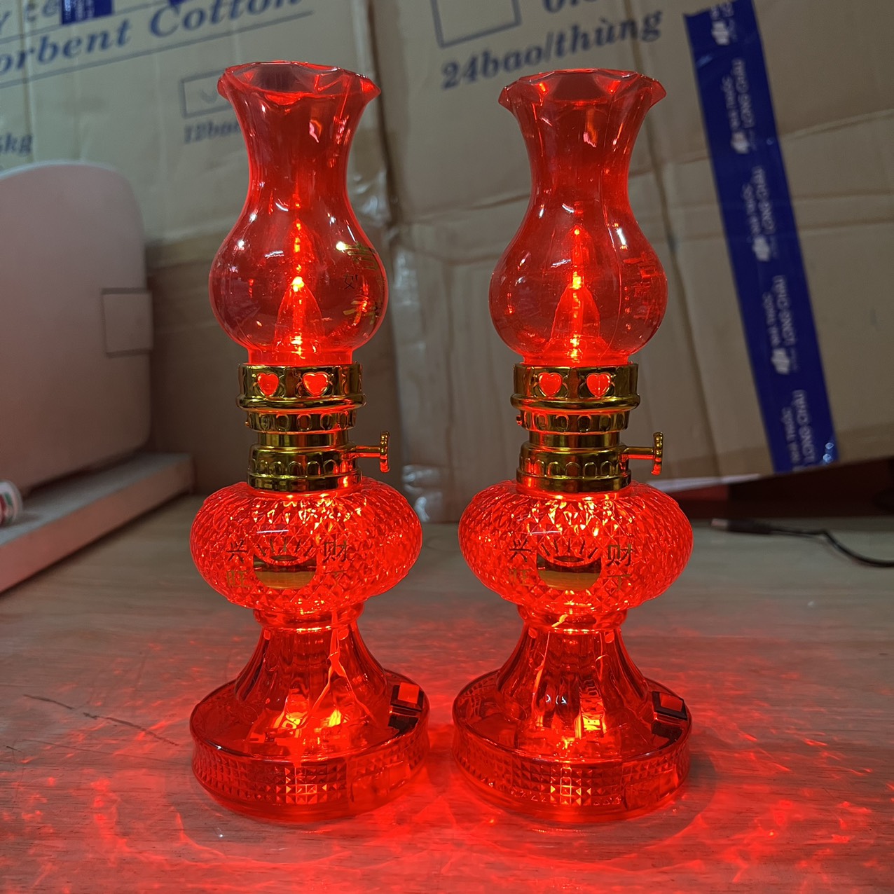 Đèn dầu chạy pin có công tắc cao 21cm  – Bóng LED, KIỂU 2