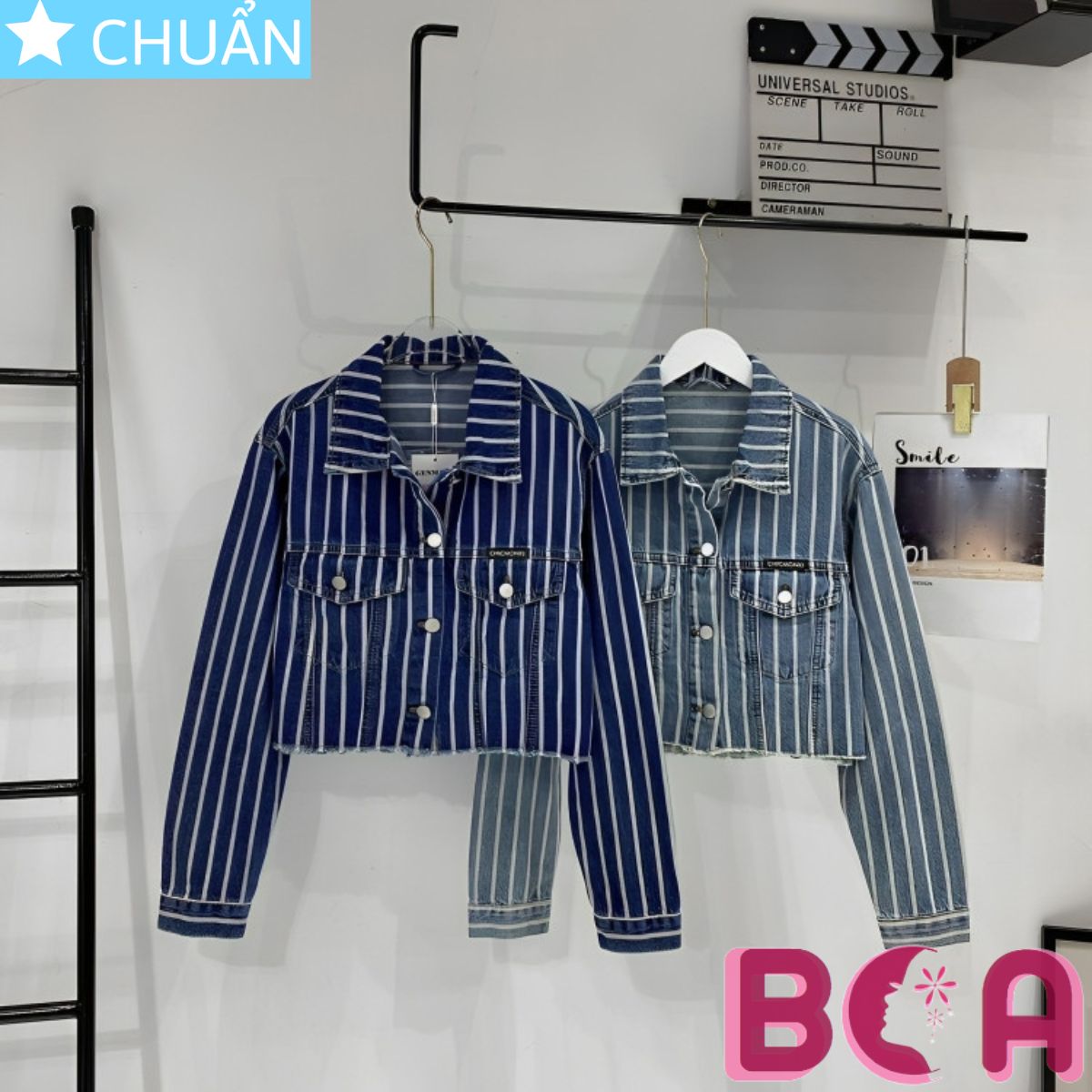 Áo khoác Jeans nữ K42 xanh nhạt ROSATA tại BCASHOP kiểu dáng lửng cá tính với thiết kế sọc trắng thời trang