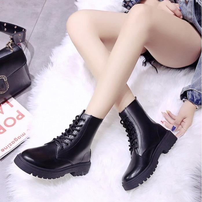 () Boots phong cách bộ đội siêu hót