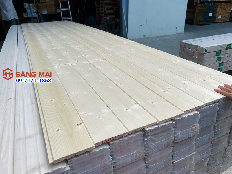 Gỗ thông ốp quầy bar, gỗ ốp tường, ốp trần dài 120cm x 12cm x 1,2cm có rảnh âm dương ghép với nhau