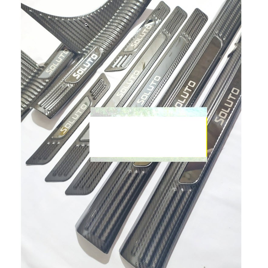 Ốp bậc cửa, Nẹp bước chân trong+ ngoài CARBON xe Kia Soluto 2018- 2023 vân cacbon cao cấp