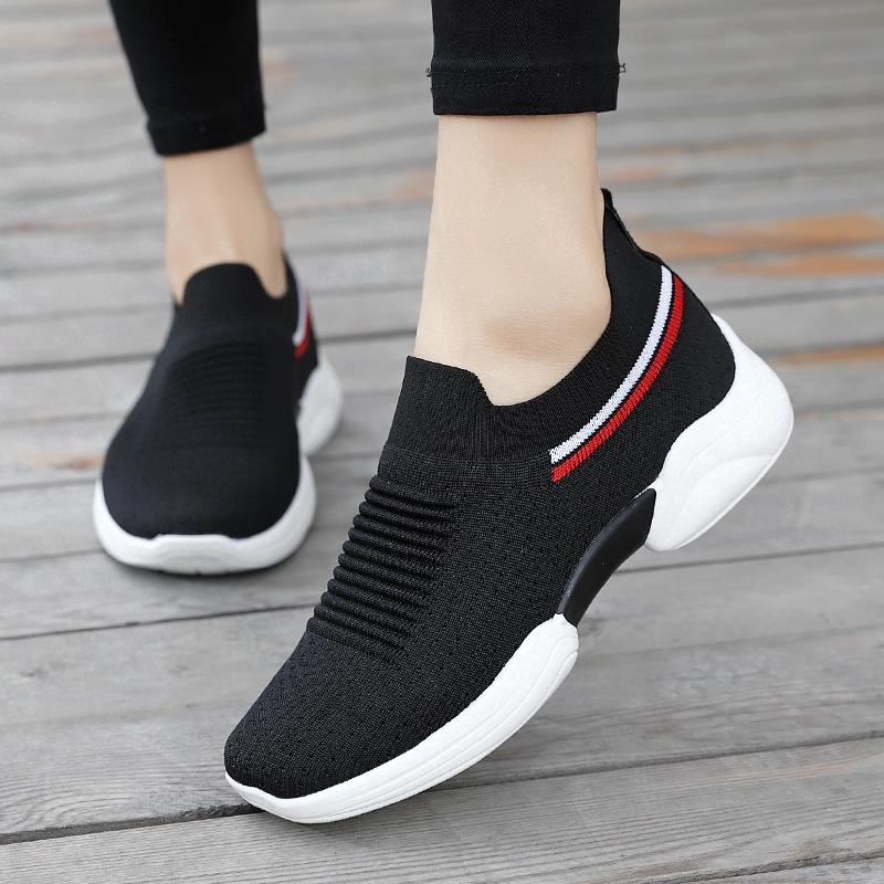 2020 Fashion women outdoor soft running sneakers casual sport shoes
