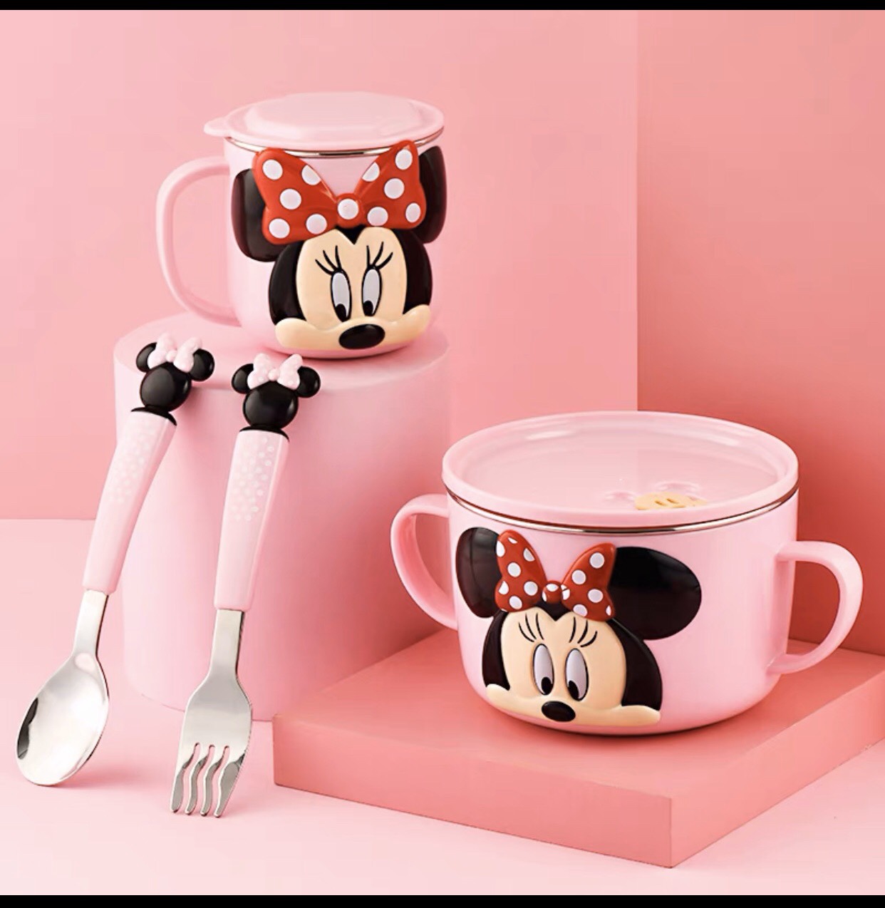 Set ăn uống 4 món hình Minnie nổi 3D siêu cute dành cho các bé