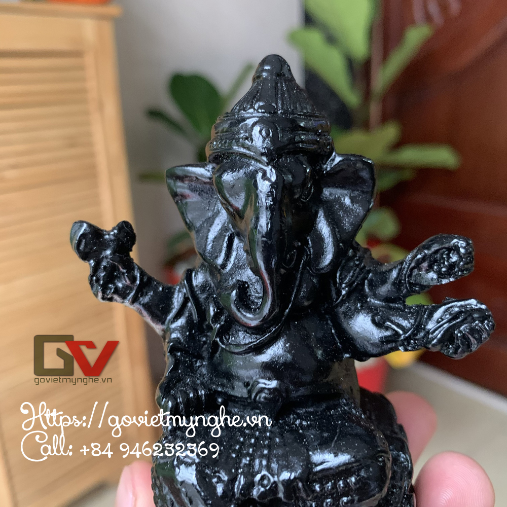 Tượng đá thần voi ganesha - màu đen