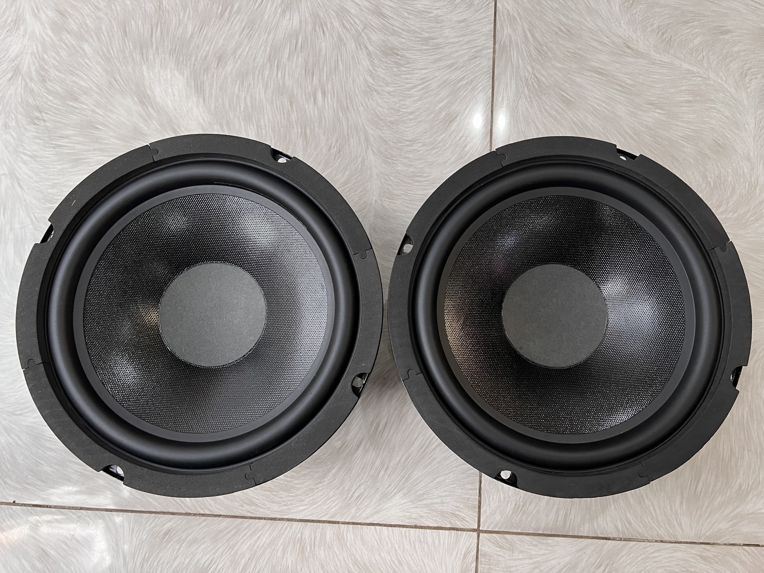 Loa bass 2 tấc 20cm viền cao su Hải Triều 1 cặp