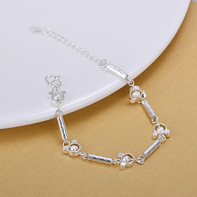 Lắc tay tai gấu nhỏ xinh bạc s925