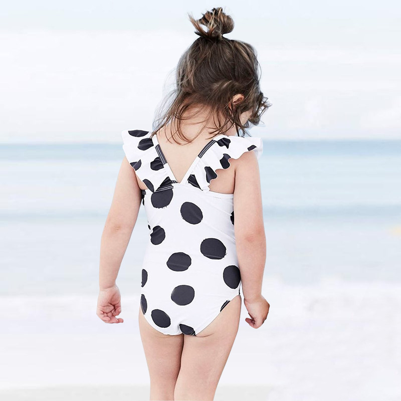 Bộ bơi liền thân chấm bi đẹp cho bé gái, có kèm mũ, size từ 8kg | BT07