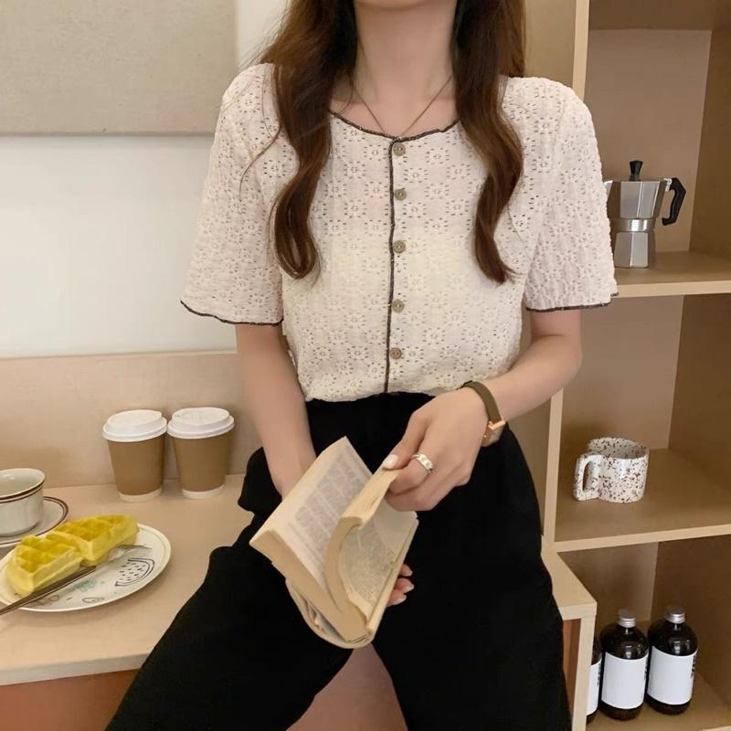 Áo sơ mi ren cổ tròn tay ngắn