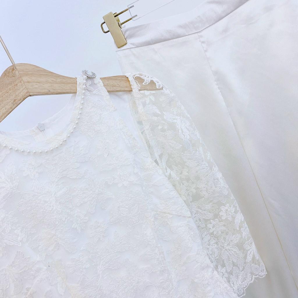 Set áo dài trắng ren hoa viền hạt cổ khoét vai kèm quần suông đi chùa chúc tết