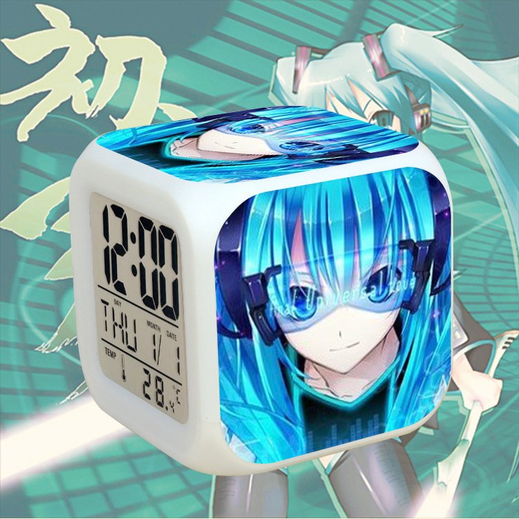 Đồng hồ báo thức để bàn in hình MIKU HATSUNE VOCALOID đèn LED đổi màu anime chibi xinh xắn (MẪU GIAO NGẪU NHIÊN)