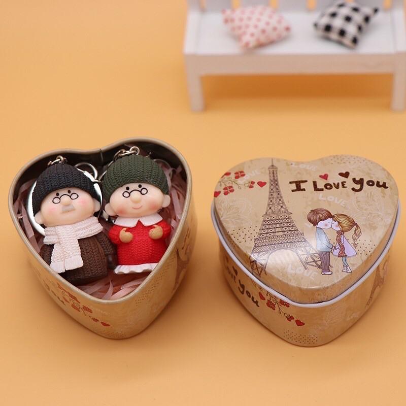 Ông bà già mãi bên nhau bạn nhé