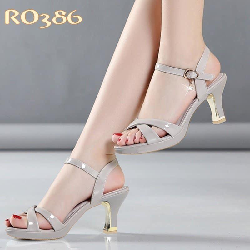 Sandal nữ quai chéo, da bóng cao cấp ROSATA RO386 - HÀNG VIỆT NAM - BKSTORE