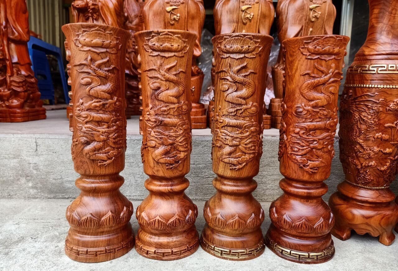 Lọ đựng nhang gỗ hương đục rồng