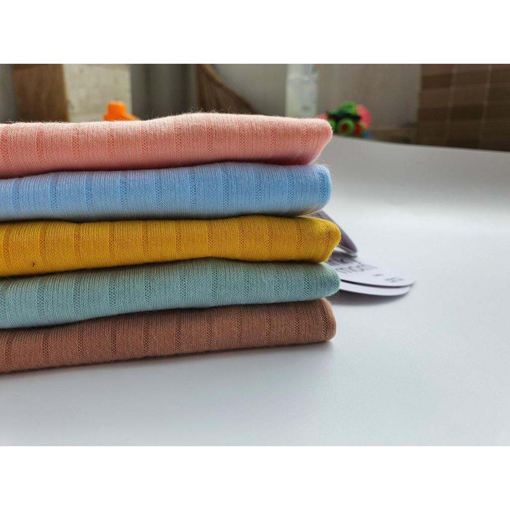 Bộ Cổ 3 Phân Chất Len Đũa Cho Bé Bộ Thu Đông Dài Tay Cho Bé Trai Bé Gái Thiết kế Cổ Cao Giữ Ấm Tốt Cho Bé Khi Ngủ