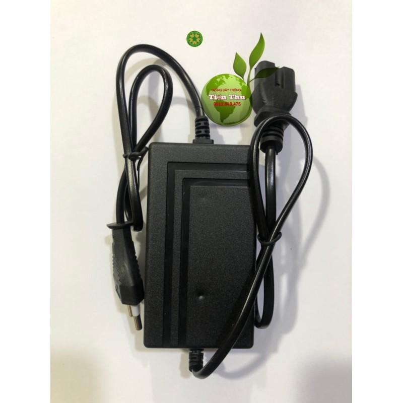 Sạc ắc quy 12V- Sạc bình bơm điện