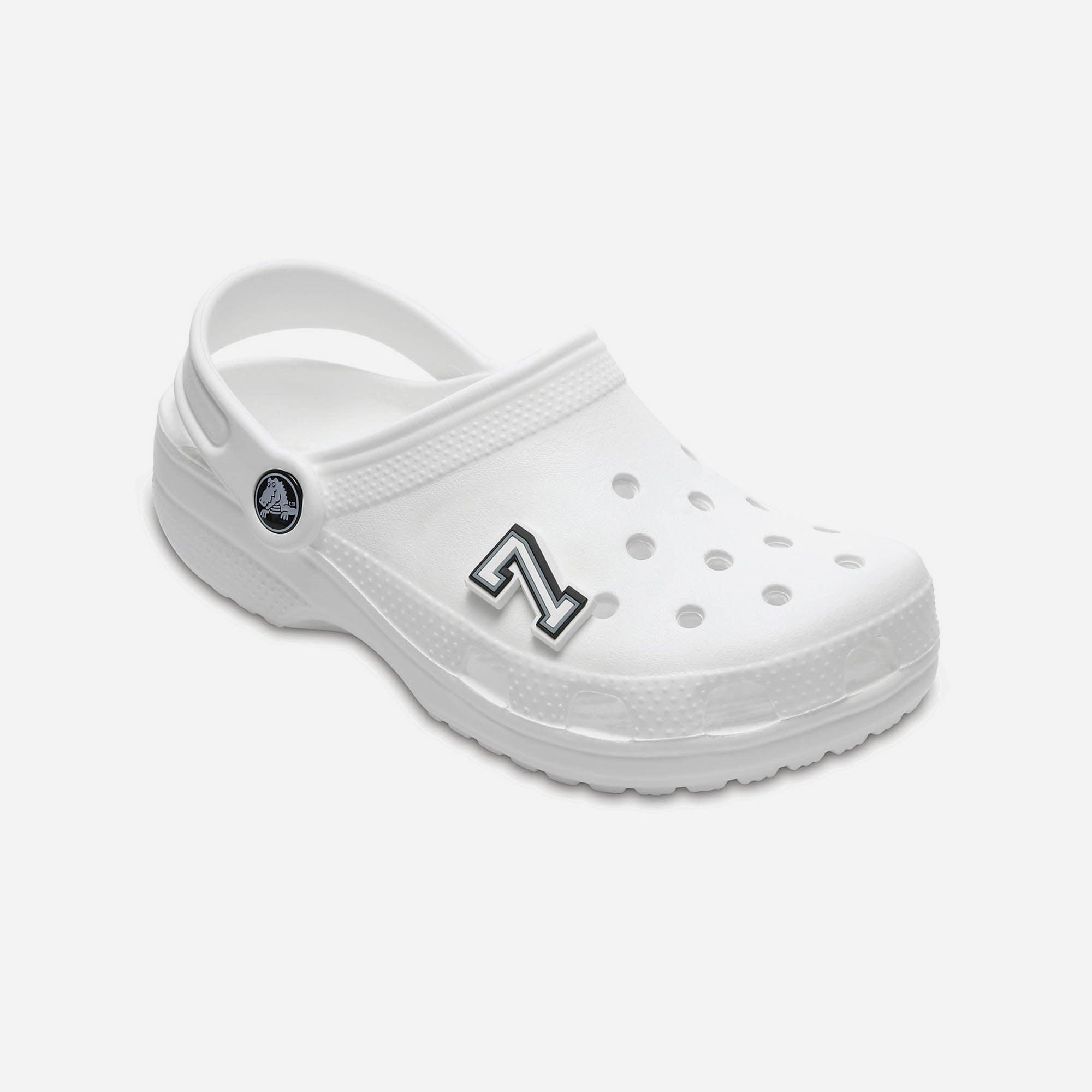 Huy hiệu jibbitz Crocs B&amp;W Number 7 - 10006955