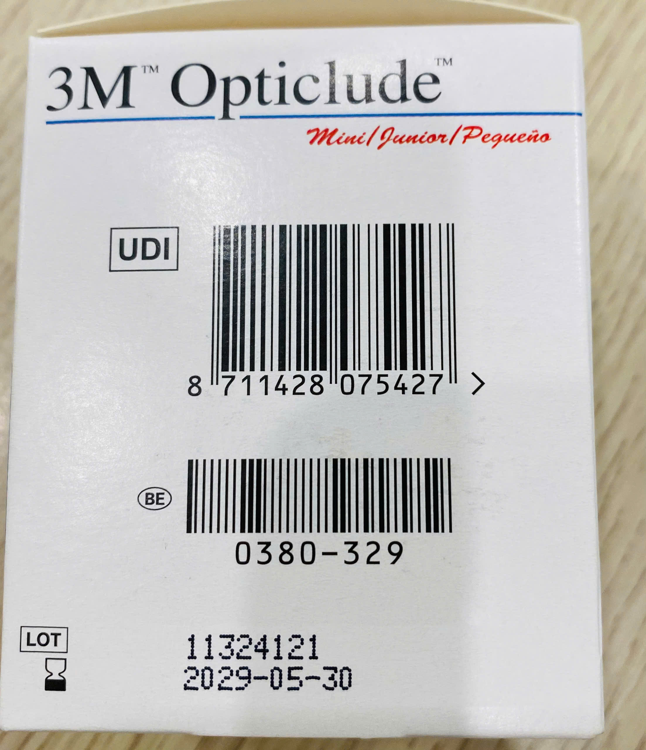 Combo 5 hộp băng dán mắt 3M Nexcare 1537 (dùng cho trẻ nhỏ hơn 4 tuổi), 50 miếng/hộp (mẫu mới)