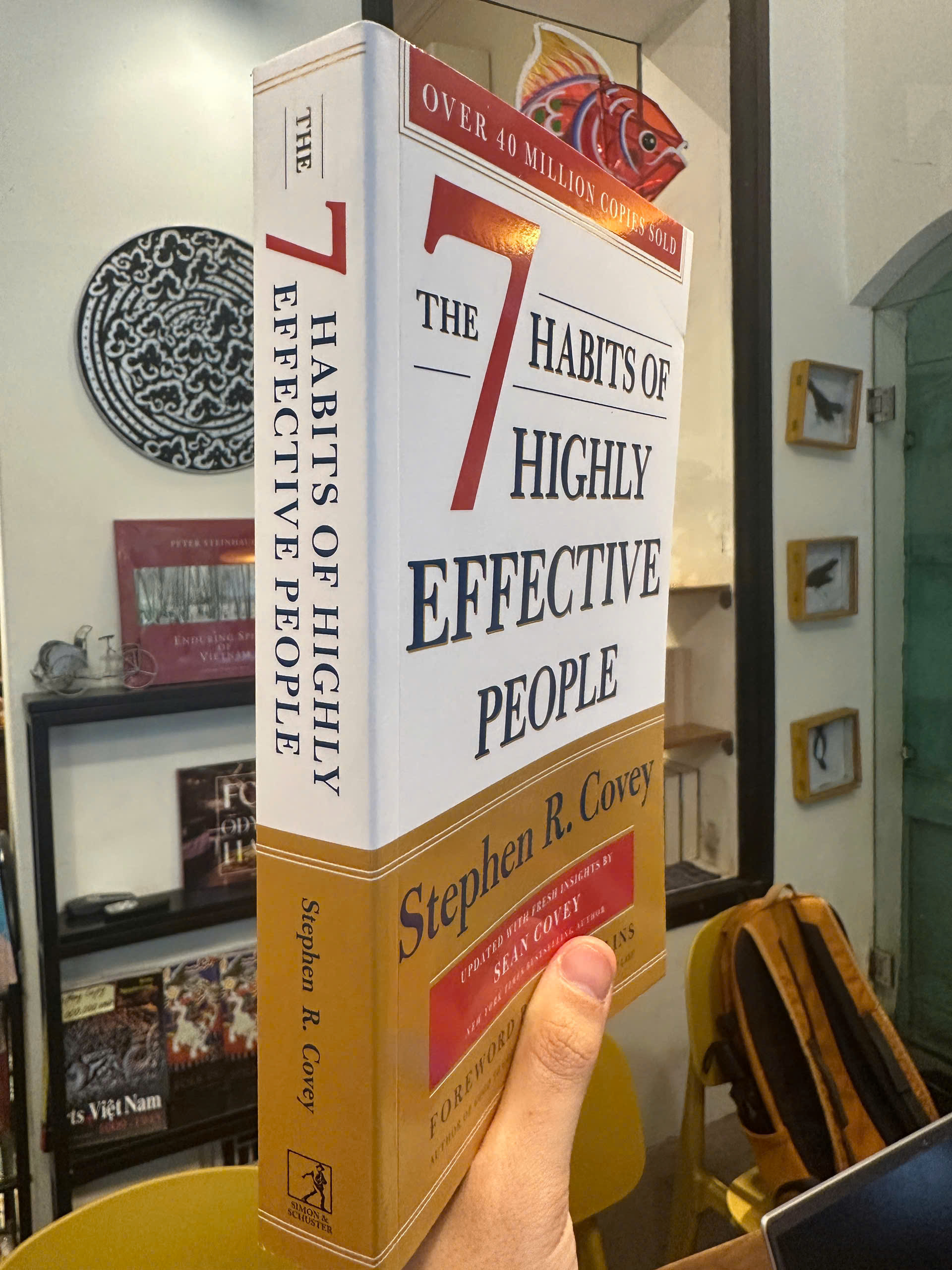 Sách - The 7 Habits Of Highly Effective People by Stephen R. Covey | Self Help/ Business / Ngoại văn