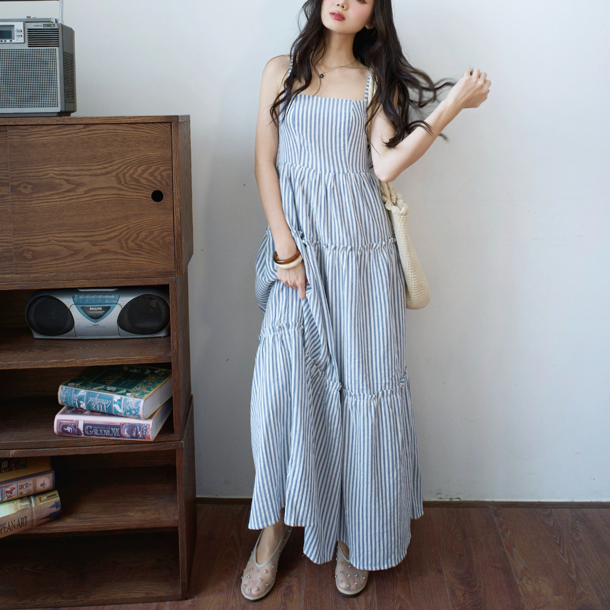 Đầm dài dáng maxi họa tiết sọc thích hợp màu hè đi biển Cintrine Miều Est.2013