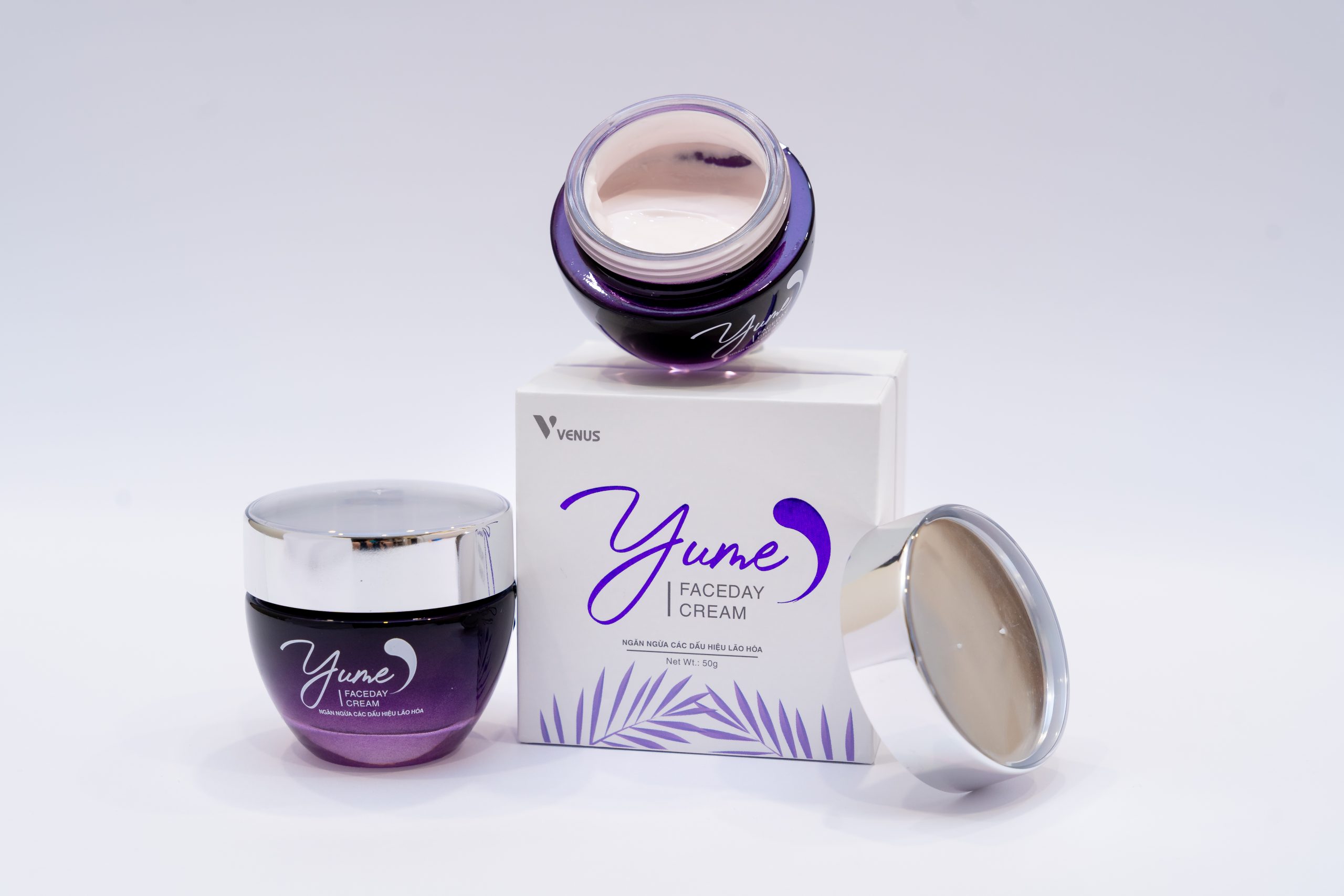 Sản phẩm kem dưỡng da Face Day Cream YUME