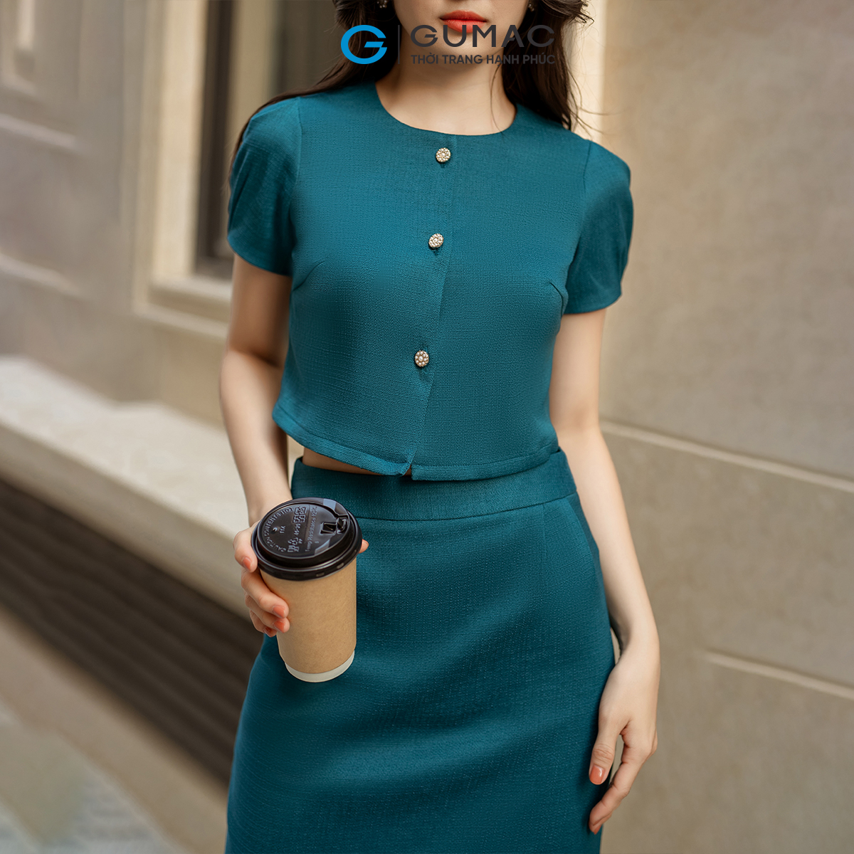 Set lẻ Áo croptop tay phồng GUMAC AD05017 - Chân váy suông xếp ly VD05018