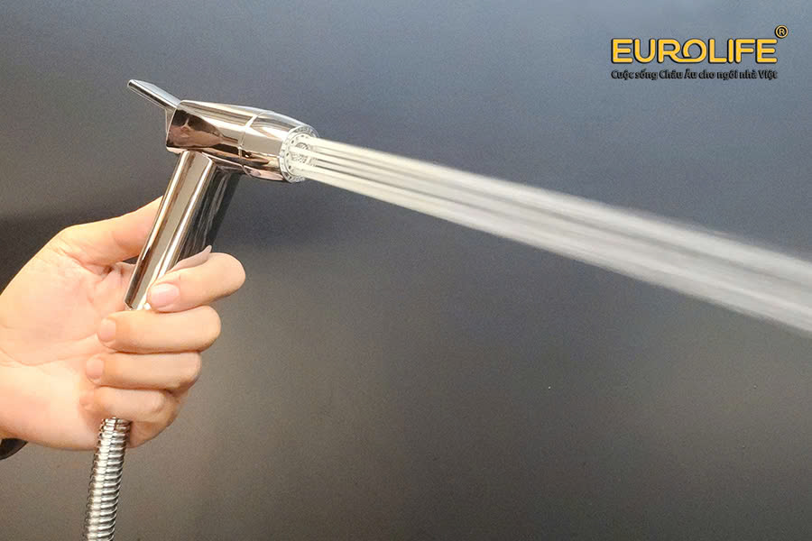 Bộ xịt vệ sinh 2 chế độ chảy, khóa thông minh Eurolife EL-X14 ( 2 màu lựa chọn : Đen mờ và mạ Crôm)