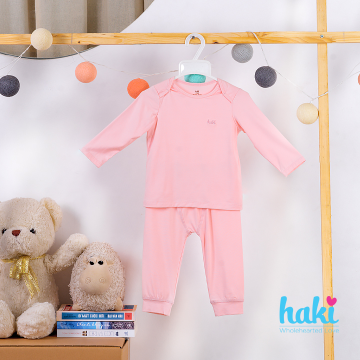 Bộ quần áo sơ sinh cho bé vải bamboo + cotton mềm mịn cao cấp - đồ sơ sinh cho bé (6kg - 12kg) - bộ dài tay cho bé - thiết kế vai chồm Haki BB013