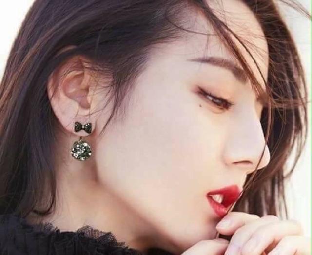 Bông tai Hoa Ngọc đen