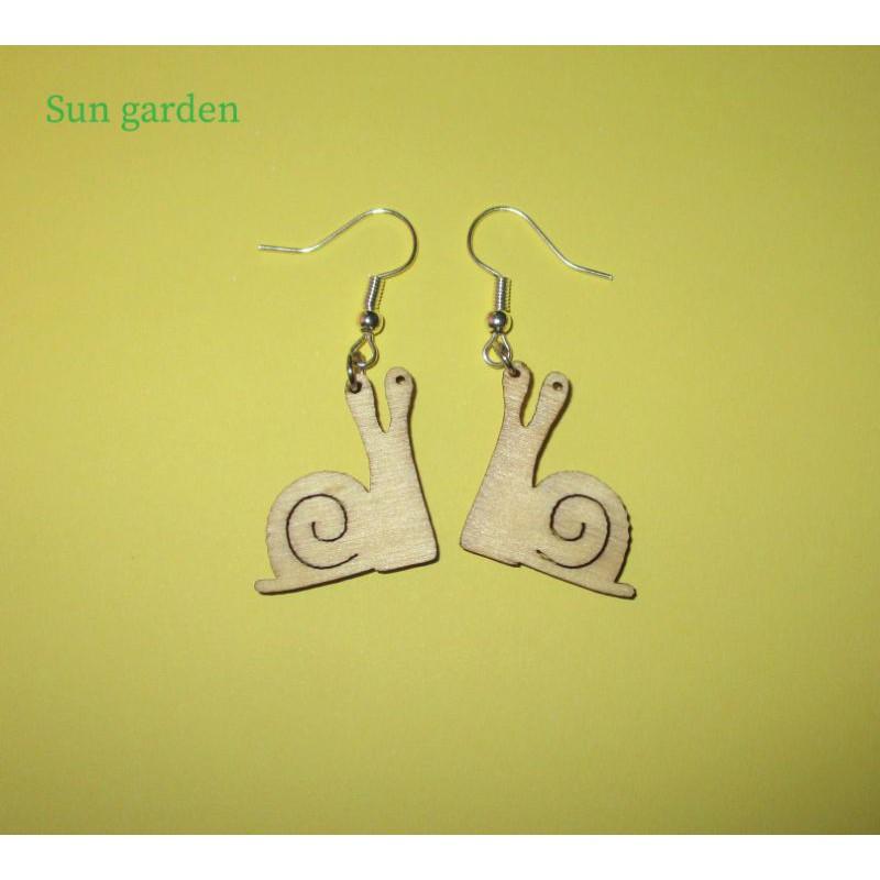 BÔNG TAI GỖ ỐC SÊN DỄ THƯƠNG BTOS