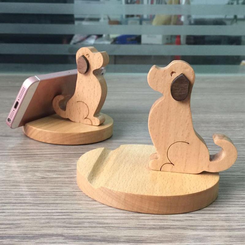 Giá đỡ điện thoại để bàn hình chú chó bằng gỗ dễ thương