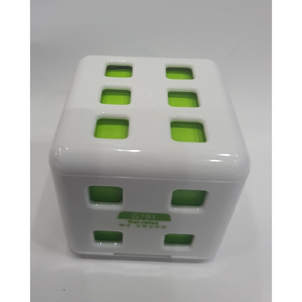 Sáp thơm khử Mùi Ô Tô Dạng Gel Carmate Sai Relax G791
