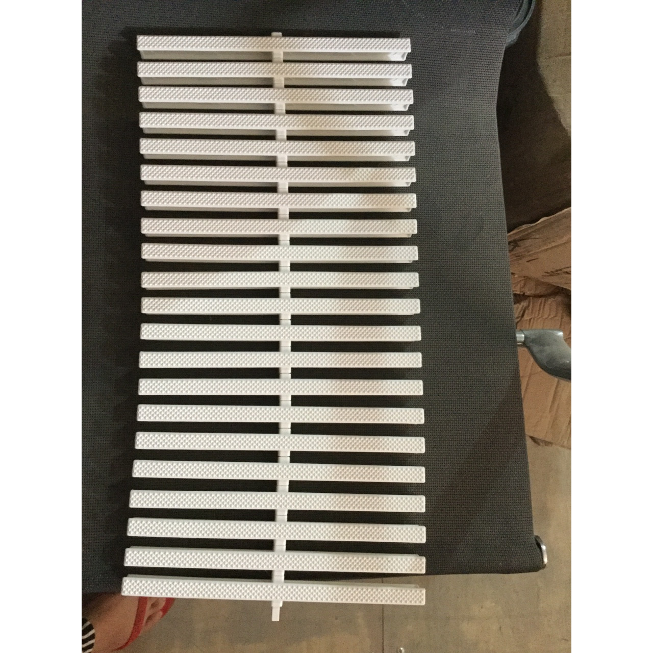 10 mét thanh thoát tràn hồ bơi rộng 25cm 1 chấu