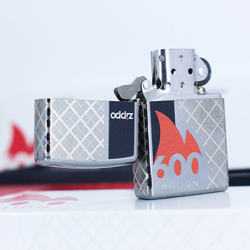 Bật lửa Zippo 600 Millionth Collectible  49272