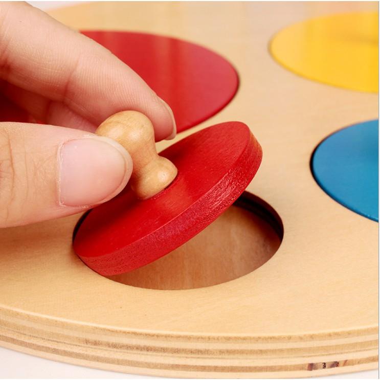 Bảng ghép 5 núm hình tròn to nhỏ (Five circle puzzle board)