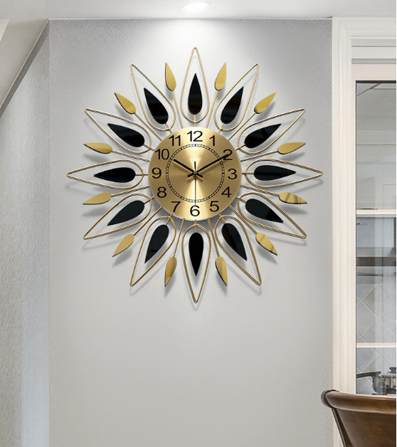 Đồng hồ treo tường hợp kim sơn tĩnh điện tạo hình bông hoa mang tính nghệ thuật dùng để trang trí nhà mang phong cách hiện đại và tân cổ điển