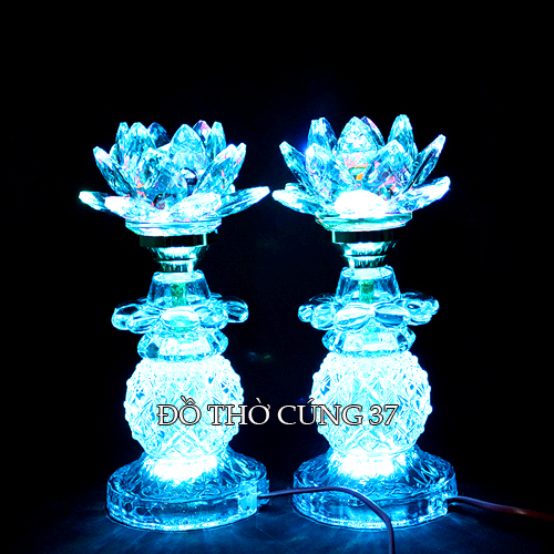 Cặp Đèn Thờ Pha Lê Tự Động Chuyển Màu