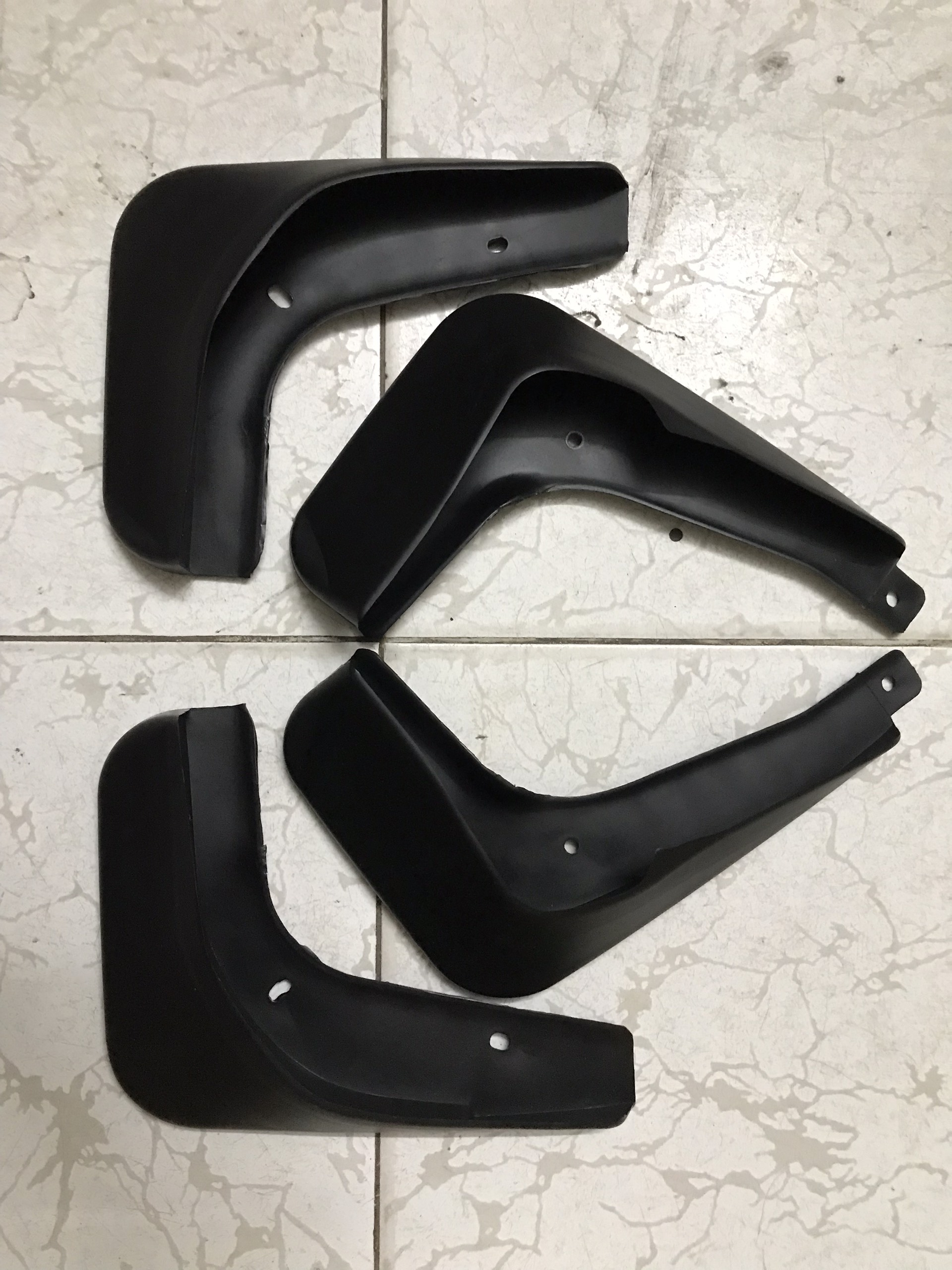 Bộ chắn bùn bánh xe Volkswagen Polo