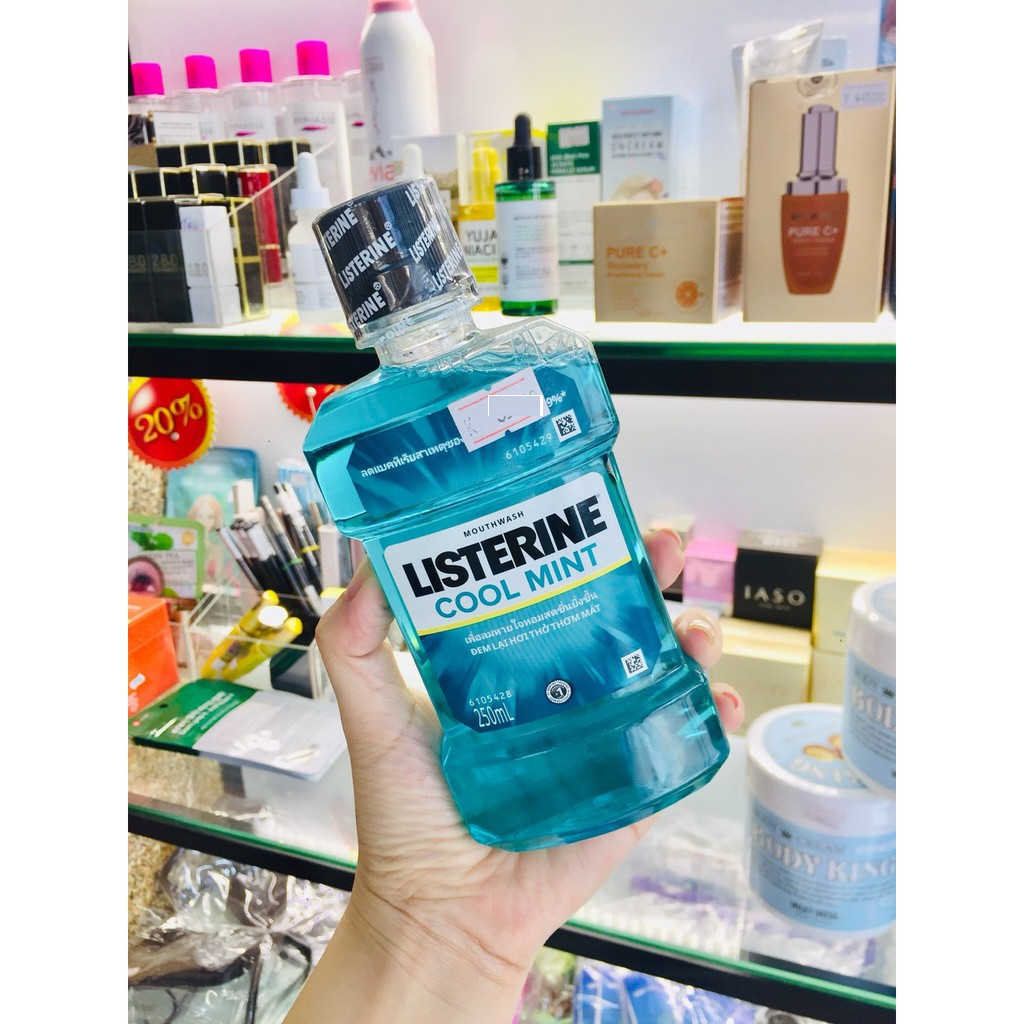 Combo 2 Nước súc miệng Listerine Cool Mint Hương Bạc Hà 750ml và 250ml