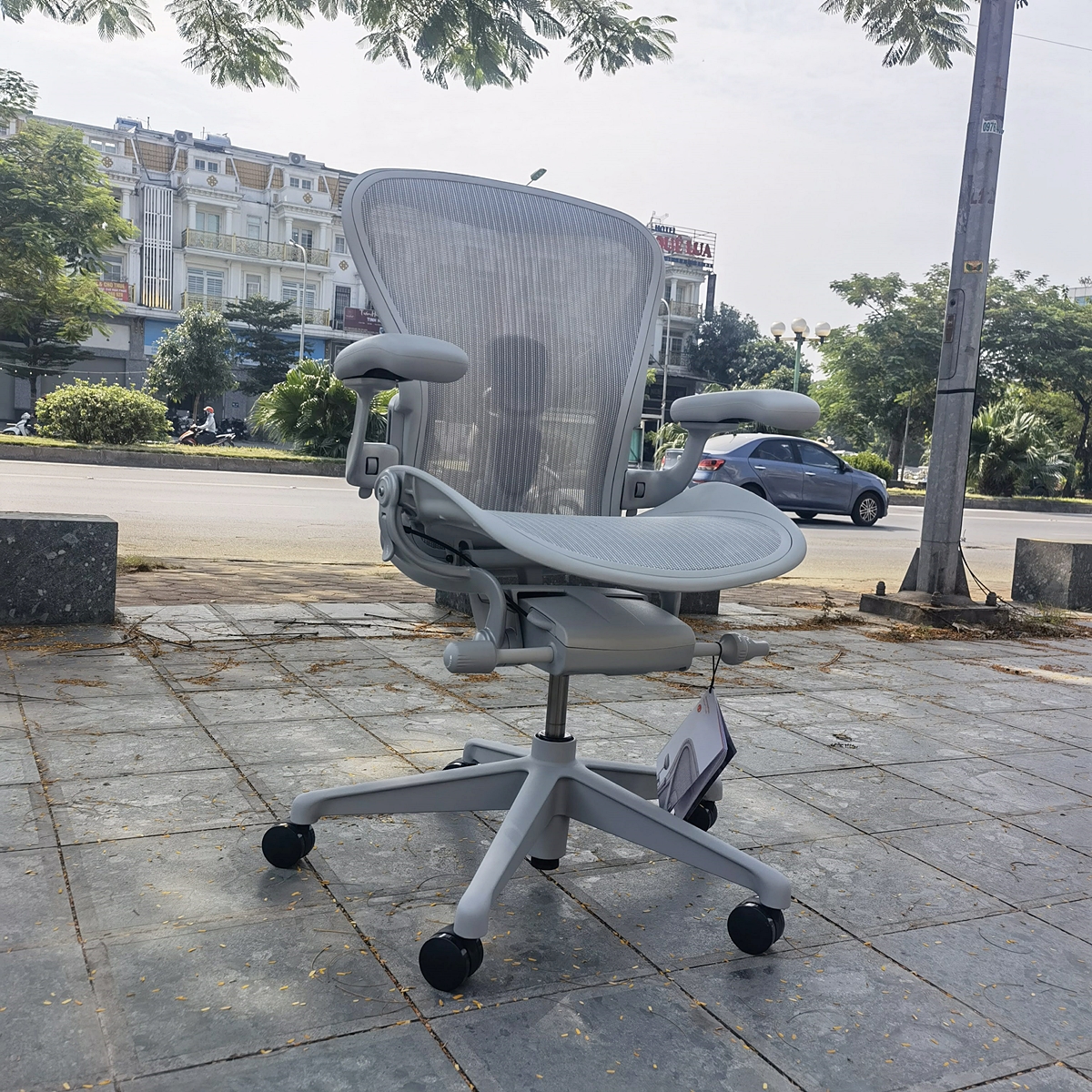 Ghế lưới văn phòng ergonomic Herman Miller Aeron