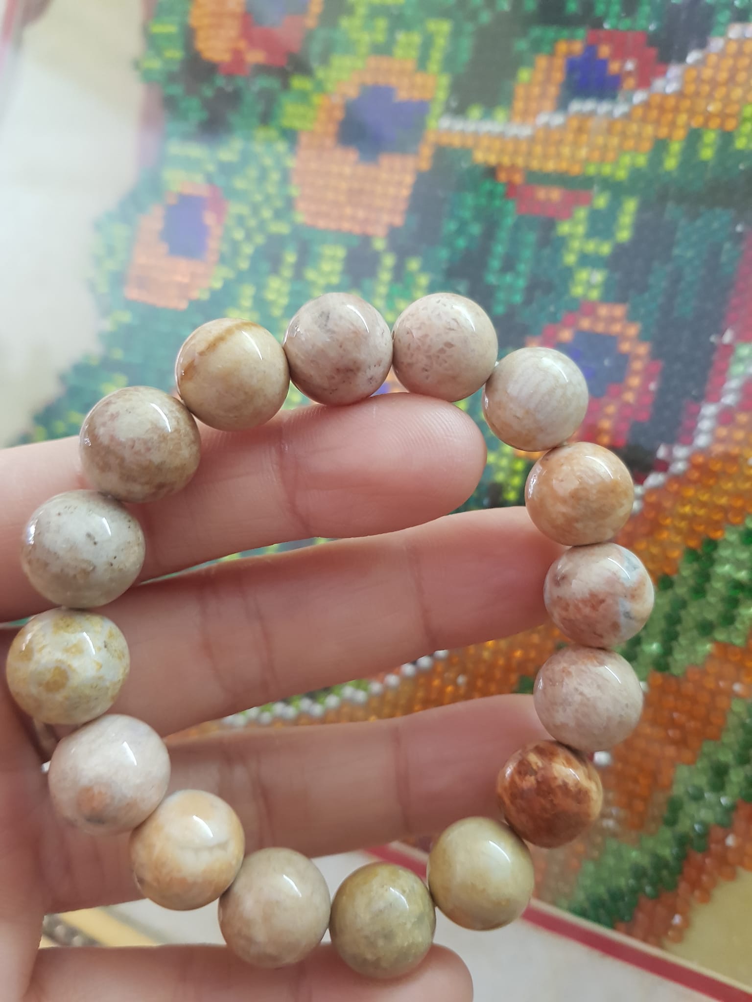 Vòng Nam san hô hóa thạch hiếm đẹp 12mm Size vòng 12ly Anh Chị đeo đẹp Màu vàng bông trắng đẹp lạ sang tay lắm luôn ạ