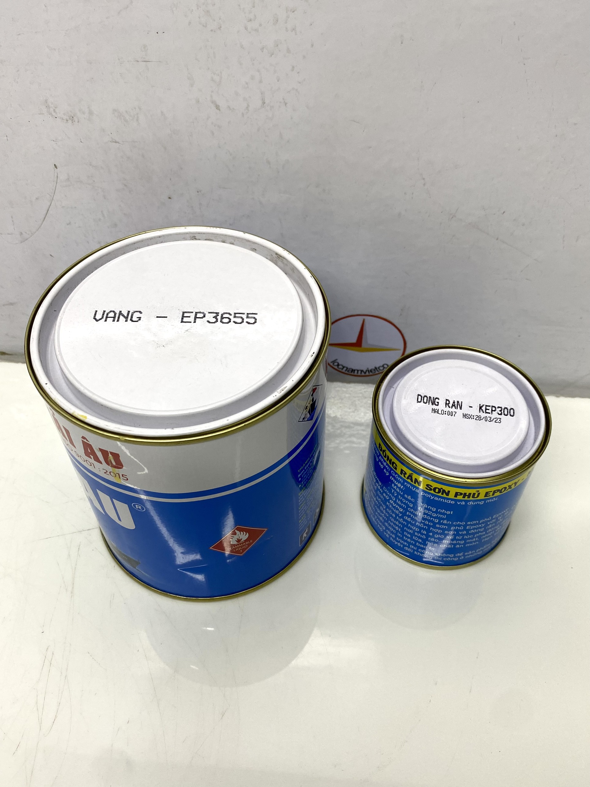 Sơn Epoxy Hải Âu màu vàng EP655 1L/Bộ